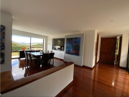 豪宅  La Calera, Departamento de Cundinamarca