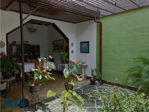 Luxury home for sale in Itagüí