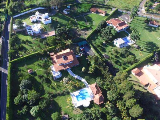 Gutshaus oder Landhaus in Copacabana, Departamento de Antioquia