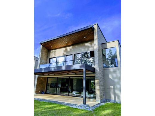 Luxury home in Rionegro, Departamento de Antioquia