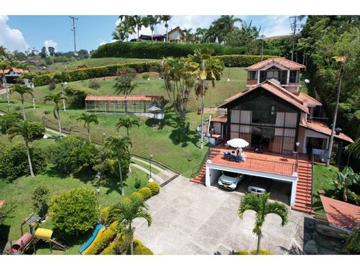 Farmhouse in Calima, Buenaventura