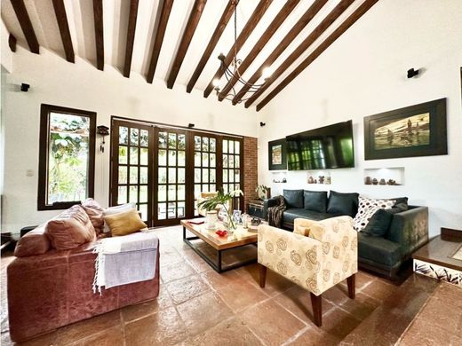 منزل ﻓﻲ Abejorral, Departamento de Antioquia