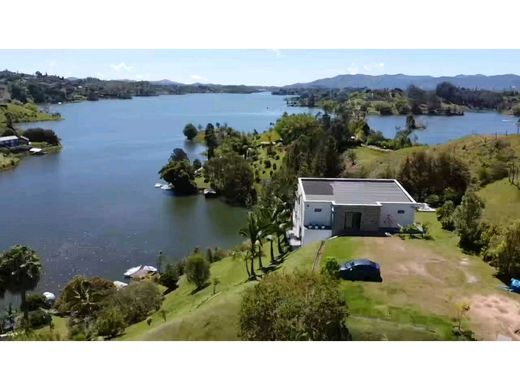 Apartament w El Peñol, Yarumal