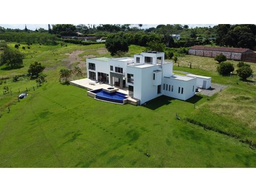 郊区住宅  Pereira, Departamento de Risaralda