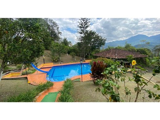 Farmhouse in Barbosa, Departamento de Antioquia
