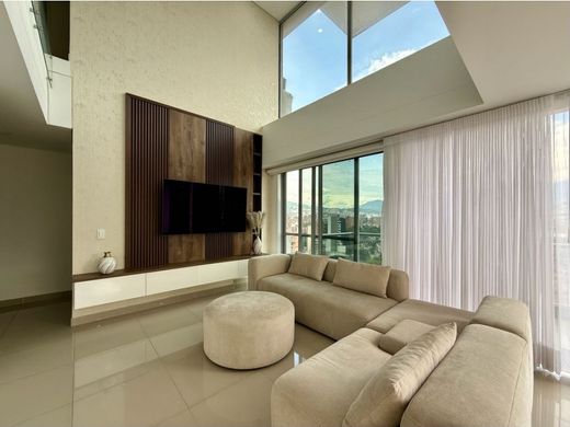 Piso / Apartamento en Medellín, Departamento de Antioquia