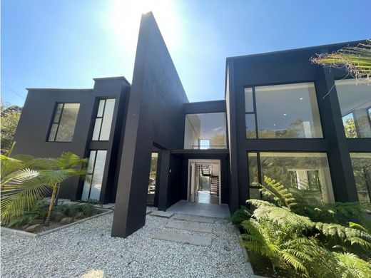 郊区住宅  Envigado, Departamento de Antioquia