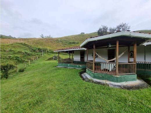 Rustico o casale a Medellín, Departamento de Antioquia