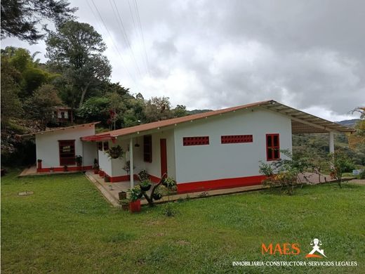 Boerderij in Santo Domingo, Departamento de Antioquia