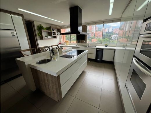 阁楼  麦德林, Medellín