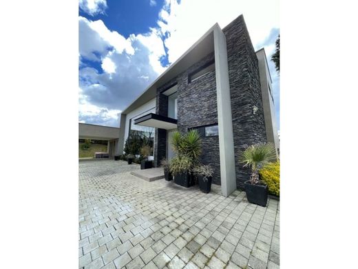 Πολυτελή κατοικία σε Μεδεγίν, Medellín