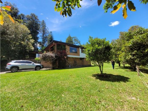 Farmhouse in La Ceja, Departamento de Antioquia