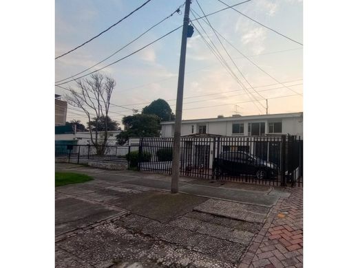 منزل ﻓﻲ بوغوتا, Bogotá  D.C.