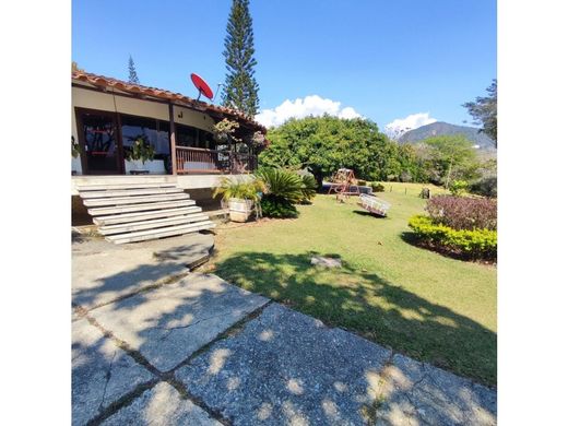 村舍/农舍  La Pintada, Departamento de Antioquia