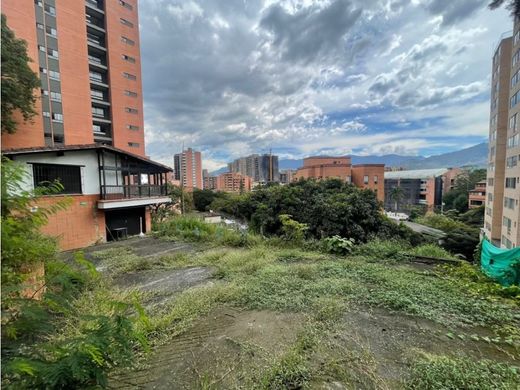 Terreno a Envigado, Departamento de Antioquia