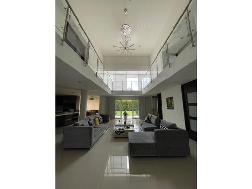 Загородный Дом, Хамунди, Jamundí