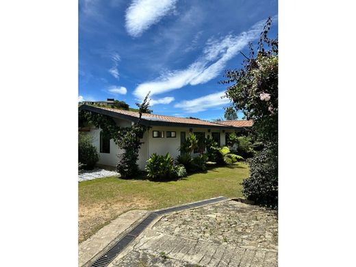 Country House in Rionegro, Departamento de Antioquia