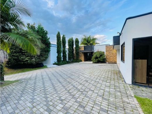 Köy evi Rionegro, Departamento de Antioquia