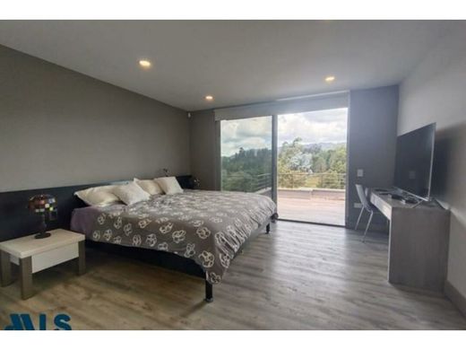 Πολυτελή κατοικία σε Envigado, Departamento de Antioquia