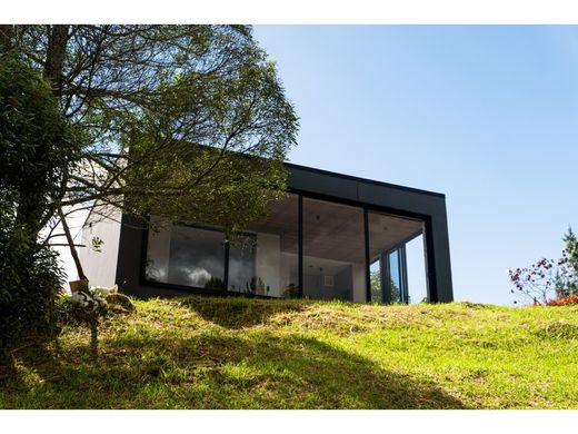 أرض ﻓﻲ Envigado, Departamento de Antioquia