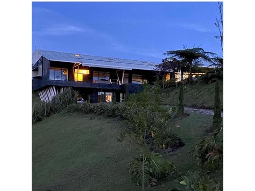 Загородный Дом, La Ceja, Departamento de Antioquia