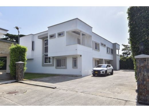 Casale a Cali, Departamento del Valle del Cauca