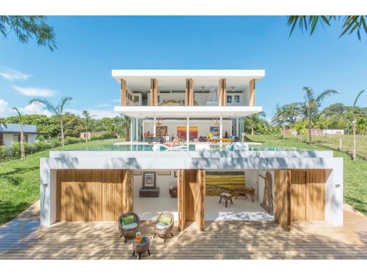 Загородный Дом, Перейра, Pereira