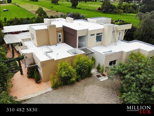 Luksusowy dom w Tenjo, Departamento de Cundinamarca