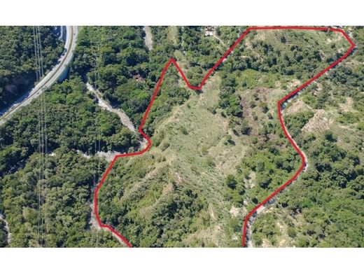 أرض ﻓﻲ San Jerónimo, Departamento de Antioquia