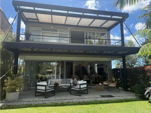 Köy evi Rionegro, Departamento de Antioquia