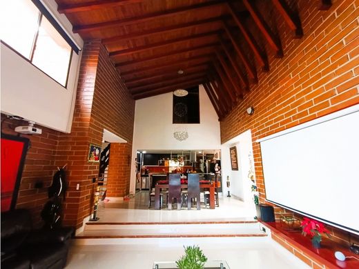 Piso / Apartamento en Medellín, Departamento de Antioquia