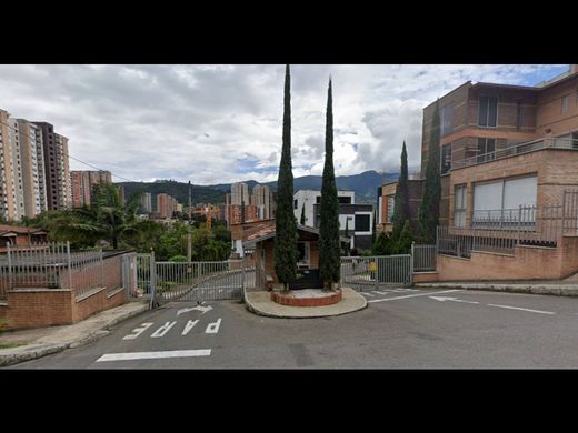 Terrain à Sabaneta, La Estrella