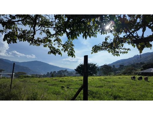Terrain à Copacabana, Departamento de Antioquia