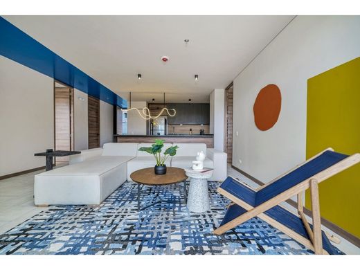 Apartment / Etagenwohnung in Medellín, Departamento de Antioquia