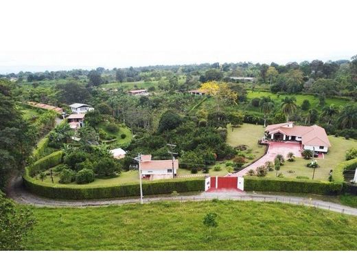 Cortijo o casa de campo en Calarcá, Calarca