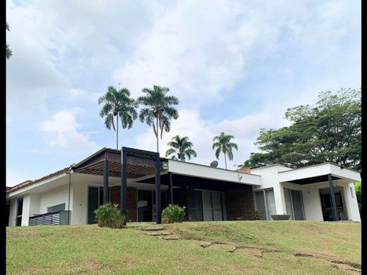 컨트리하우스 / Pereira, Departamento de Risaralda