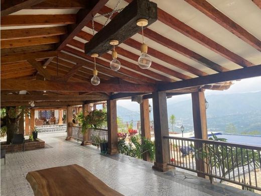 Cortijo o casa de campo en Medellín, Departamento de Antioquia