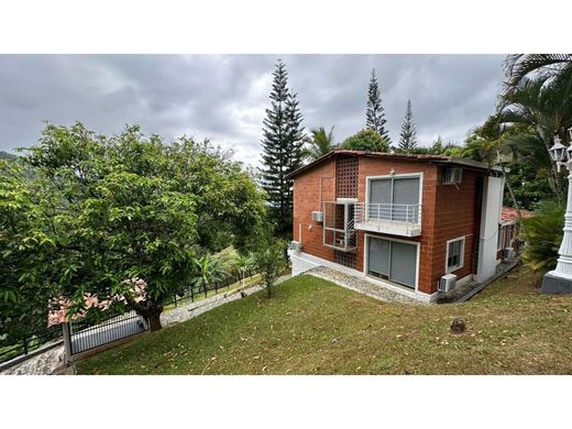 Farmhouse in San Jerónimo, Departamento de Antioquia