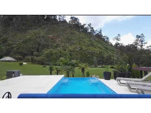 Элитный дом, Retiro, Departamento de Antioquia