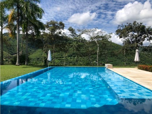 Casa de lujo en Anapoima, Cundinamarca