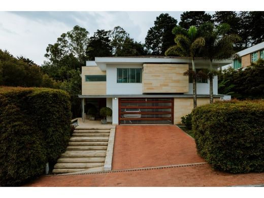 Πολυτελή κατοικία σε Μεδεγίν, Medellín