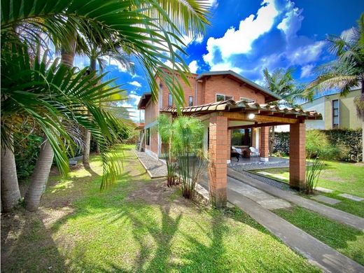 Köy evi Rionegro, Departamento de Antioquia