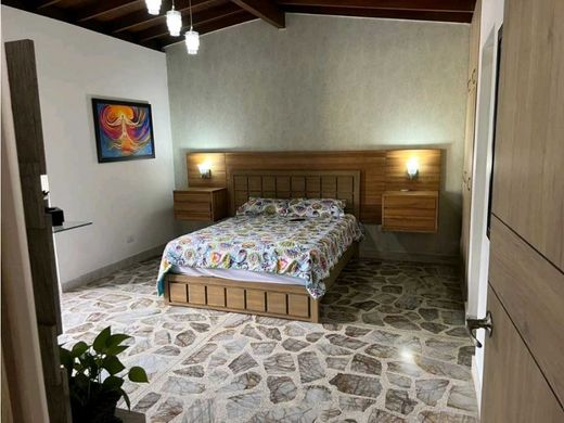 豪宅  麦德林, Medellín