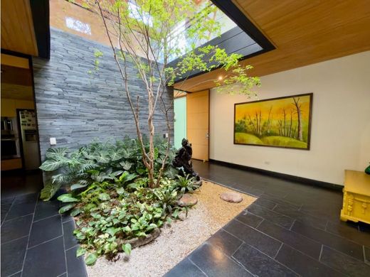 Casa de lujo en Envigado, Departamento de Antioquia