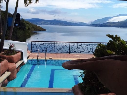 Cortijo o casa de campo en Calima, Buenaventura