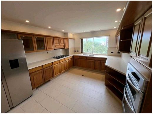 阁楼  麦德林, Medellín