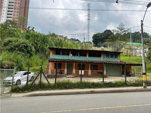 Αγροτεμάχιο σε Envigado, Departamento de Antioquia