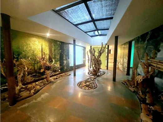 منزل ريفي ﻓﻲ Abejorral, Departamento de Antioquia