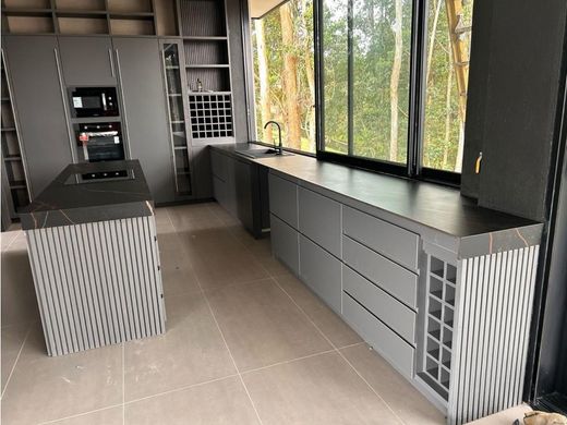 Πολυτελή κατοικία σε Carmen de Viboral, El Carmen de Viboral