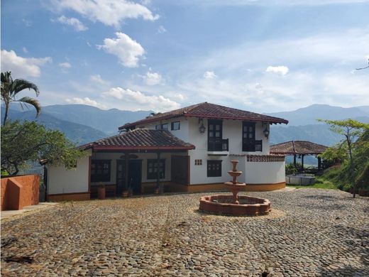 Cortijo o casa de campo en Andes, Departamento de Antioquia